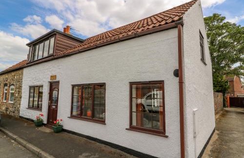 Skipsea House | Rhodale Cottage