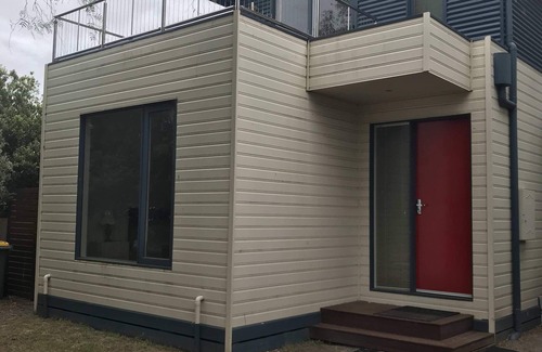 Rhyll Apartment | RHYLL HAMLET Summary:
