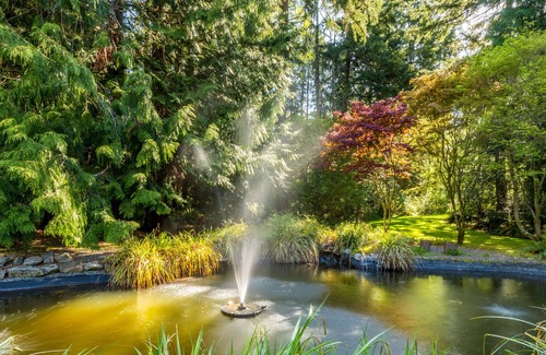 Langley House | Rhythm Waters - Garden with Ponds | Firepit