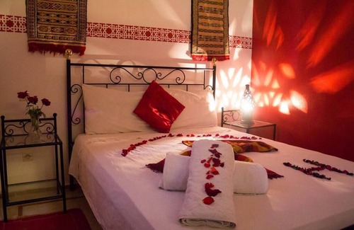 Kbour Chou House | Riad Eljazouli