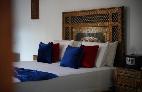 Quartier Al Adarissa Hotel | Riad Jnane Fes Medina & Luxury Palace