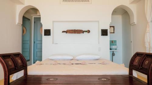 Chinen-son Hotel | Riad Lamp
