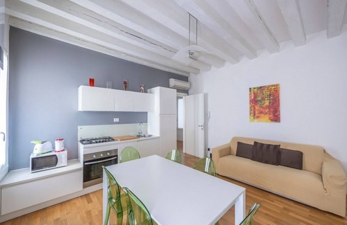 San Polo Apartment | Rialto al Manganer, apartment near Rialto Mercato