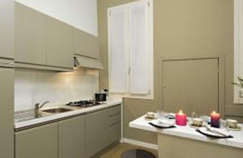 San Polo House | Rialto twins house, in the center of the city