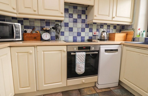 Ribchester Cottage | RIBBLE VALLEY COTTAGE, pet friendly, with open fire in Ribchester