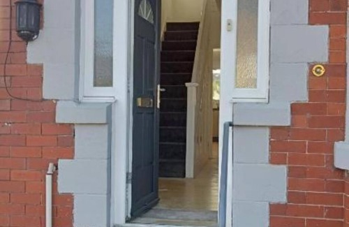 Preston House | Ribbleton Rendezvous – Comfortable Holiday Home in Preston