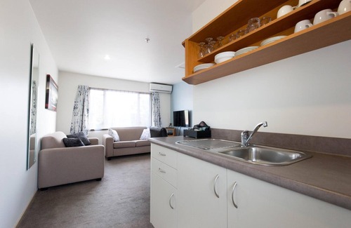 Riccarton Hotel | Riccarton Motor Lodge
