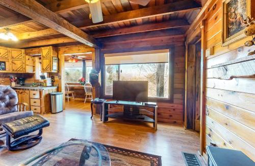 Blue Ridge House | Rich Mountain Bungalow
