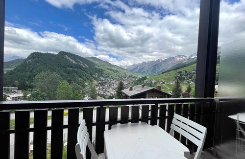 La Clusaz Apartment | Richemont 12 - Duplex for 4 people 2* near ski slopes