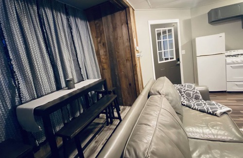 Richland Apartment | Richland NY/ The Inn Between Suite C