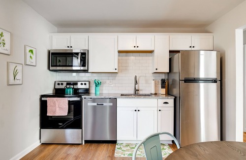 Mosby House | Richmond Gem whole house 3 BR fenced yard!n