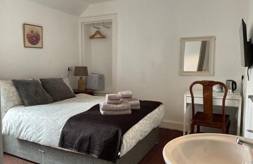 Fort Augustus Hotel | Richmond House Hotel