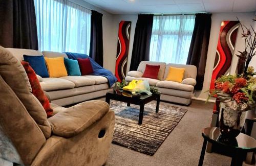 Invercargill House | Richmond Villa