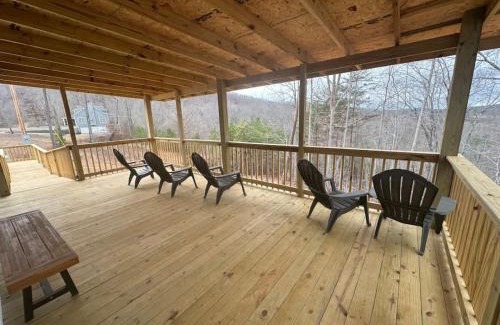Winona House | Rider's Ridge
