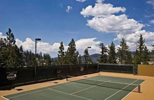 Tahoe Village Apartment | Ridge Tahoe Resort Studio B