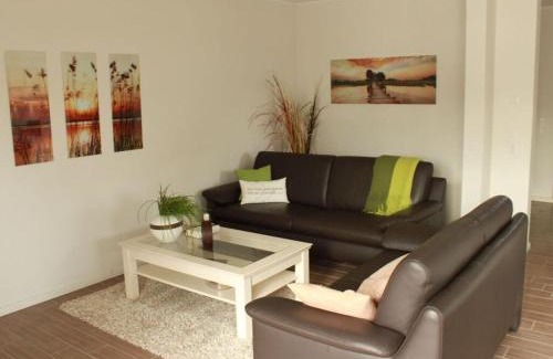 Tarnewitz House | Rieten huis "Oostzeegolf"