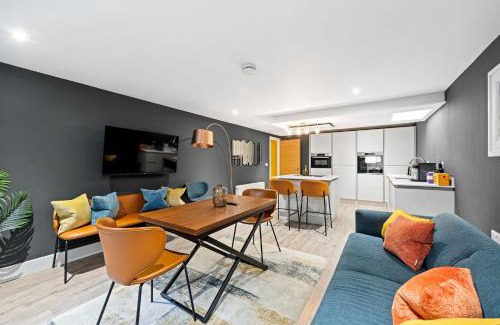 West End Apartment | RÌGH Properties - Luxury West End Artisan Apartment
