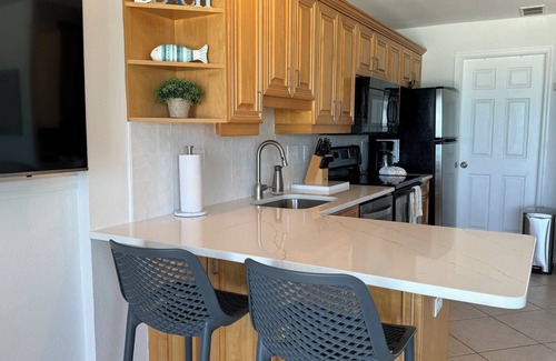 Bradenton Beach Condo | Right on the beach ★ Relax and Enjoy ♥ Sunsets!