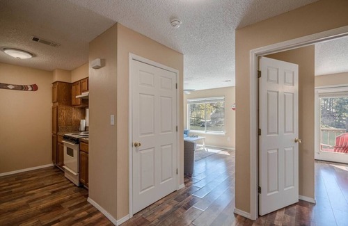 Mid America Condo | Right on the water