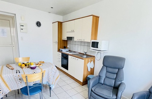 Forges-les-Bains Apartment | Rimbaud: Apartment 300 meters from the spa (public parking)