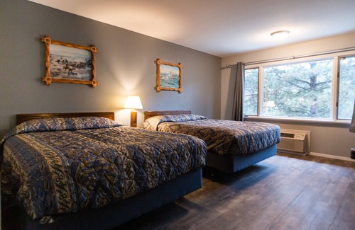 Thompson Falls Hotel | Rimrock Lodge