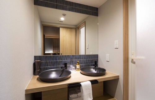 Sakyo Ward Hotel | Rinn Niomon