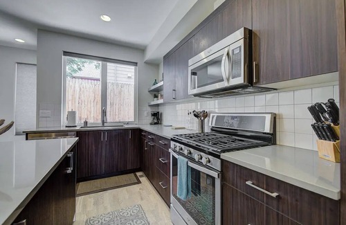 Five Points House | RiNo/Five Points home with a roof deck! 3br 5ba