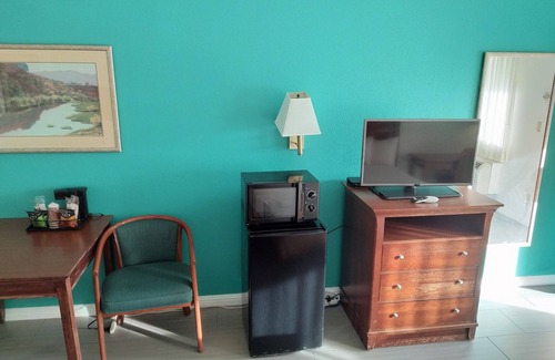 Needles Hotel | Rio del Sol Inn