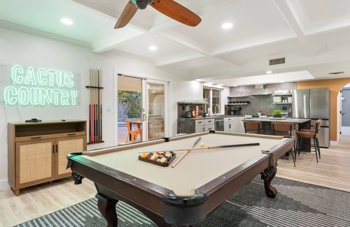Paradise Valley Village House | Rio Resort