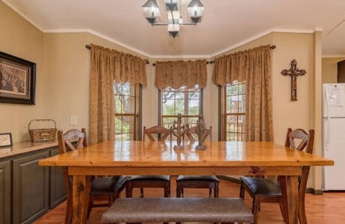 Uvalde House | Rio Vista at Lightning Bug Springs