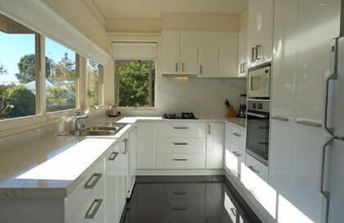 Point Lonsdale Apartment | RIP TIDE