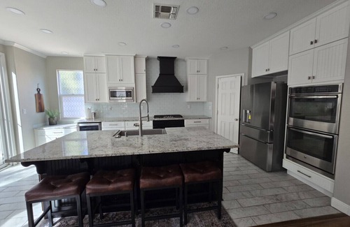 Ripon House | Ripon Park House, 4 bedroom 2.5ba