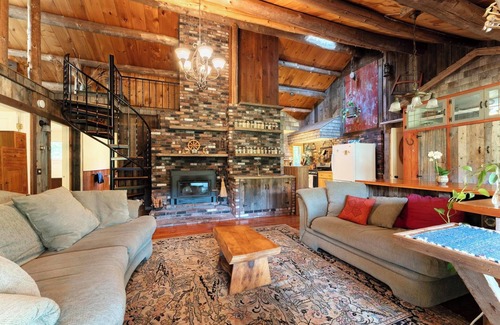 Mount Desert House | Ripples Pond Retreat