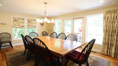 Campton House | Rising Ridge 28, O