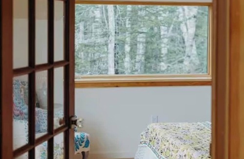Minturn House | Rising Tide Summary: