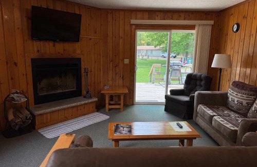 St Germain House | Ritter Cottage #11