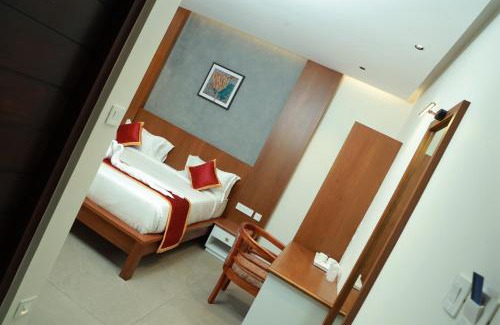 Mahe Hotel | RITZ AVENUE LUXURY HOTEL