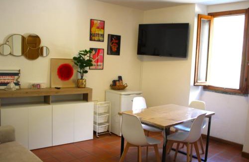 Lierna Apartment | Riva Bianca Castle Holiday Home