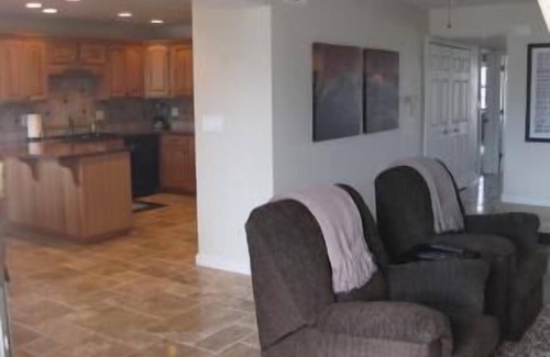 Bullhead City Condo | River/Beach/Marina View Condo - Snowbirds welcome!