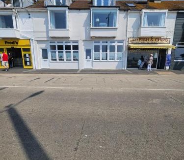 Littlehampton Apartment | River Breeze Apartments 1
