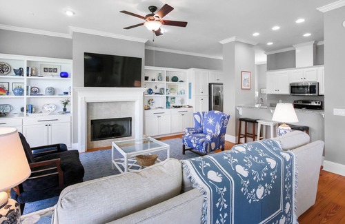 St. Marys House | River Front Charming 3-bedroom house in brilliant St. Mary with Swimming pool