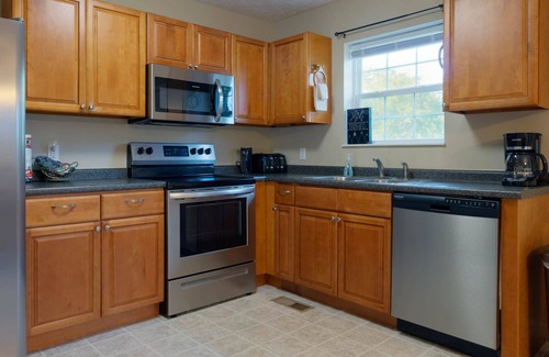 Sevierville House | RIVER FRONT in Sevierville! Near Golf Course & Convention Center!