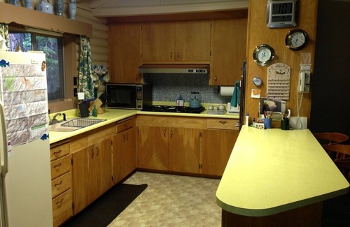Sierra City Cabin | River Front Mountain Cabin in the California Alps!