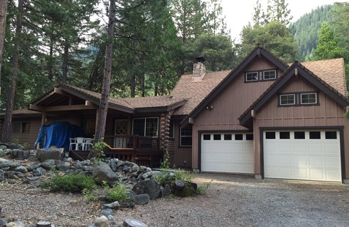 Sierra City Cabin | River Front Mountain Cabin in the California Alps!