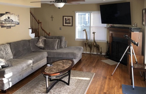 Prospect House | River Getaway-piece of heaven close to the city