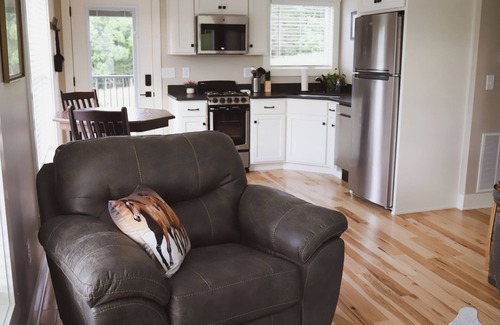 Bloomfield House | River Hill Farm Cottage