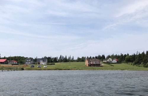 French River House | River House- a waterfront gem