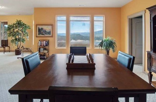 Kettle Falls House | River/Mountain View House Suite #5