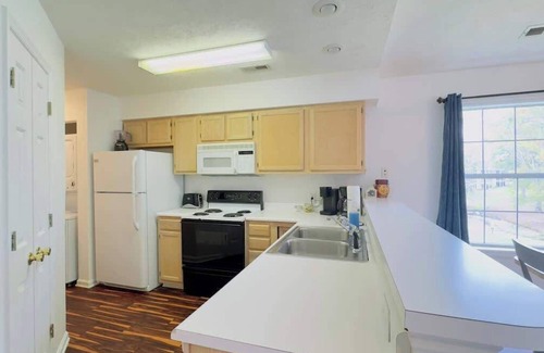 Carolina Forest Apartment | River Oaks Gorgeous 2BR condo