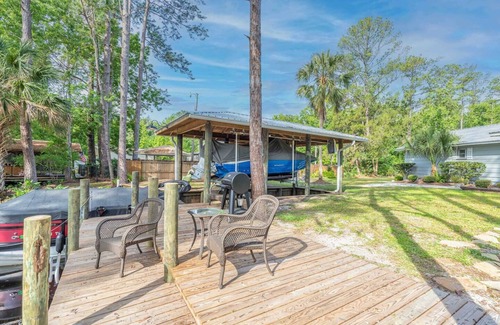 Satsuma House | River Oaks Retreat on Dunns Creek